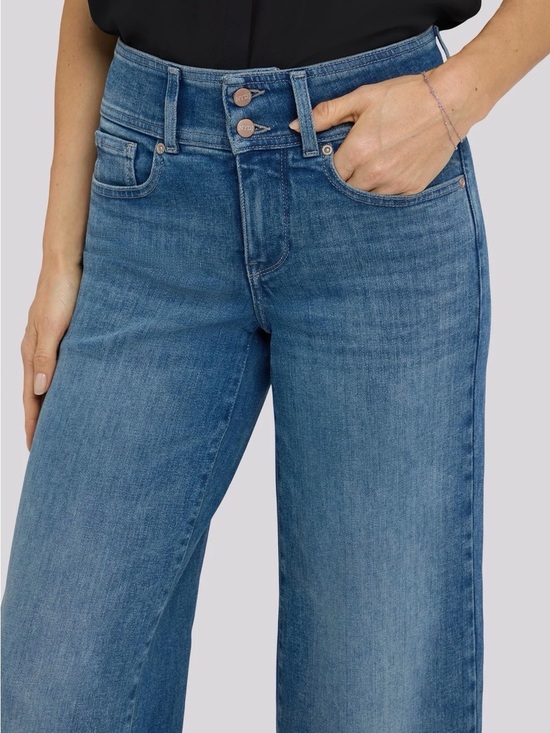 NYDJ Denim - NYDJ Teresa Wide Leg Jeans in Medium Blue Denim Size 14